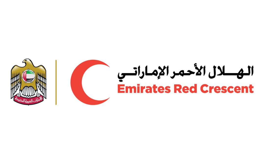 كل ما تحتاج معرفته عن الهلال الأحمر الإماراتي وأبرز برامجه الإنسانية